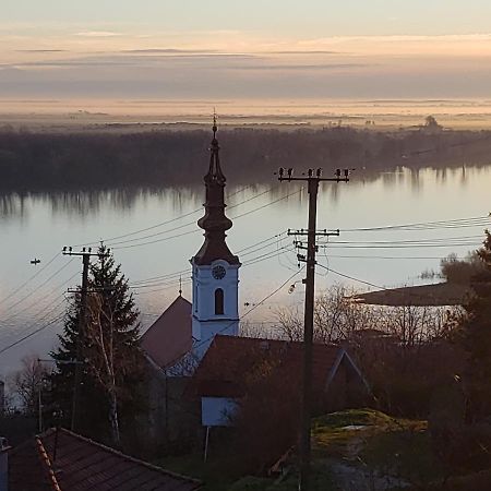 Vila Slankamenka Stari Slankamen Exterior foto