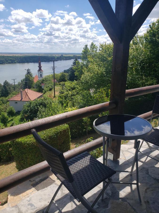 Vila Slankamenka Stari Slankamen Exterior foto