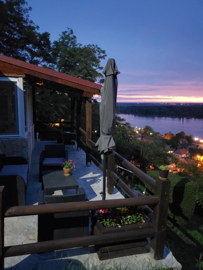 Vila Slankamenka Stari Slankamen Exterior foto